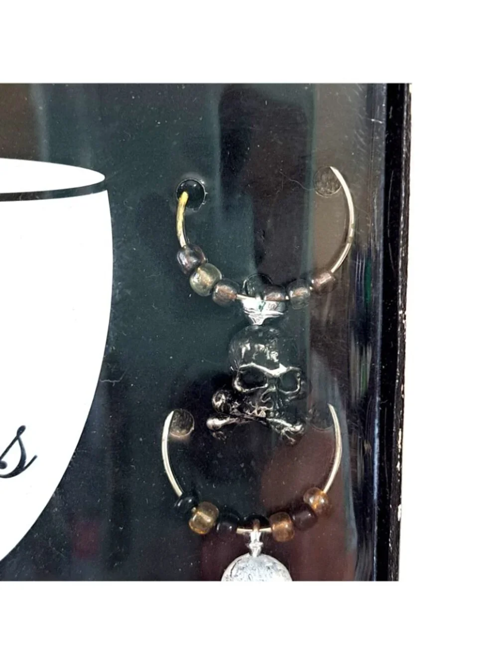 Boston Warehouse The Bone Collector Set of 6 Wine Charms  Halloween  Unused
